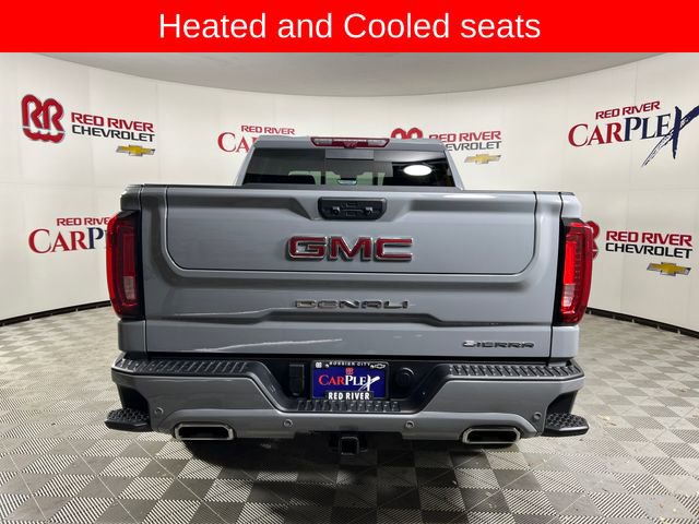Used 2025 GMC Sierra 1500 Denali w/ Technology Package AWD/4WD image 8