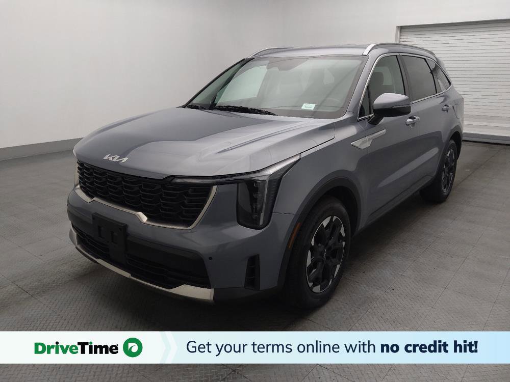 Used 2024 Kia Sorento S image 1