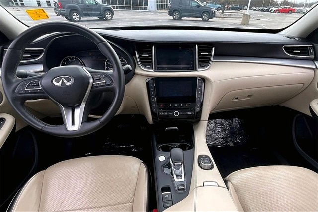 Used 2022 INFINITI QX50 Sensory image 7