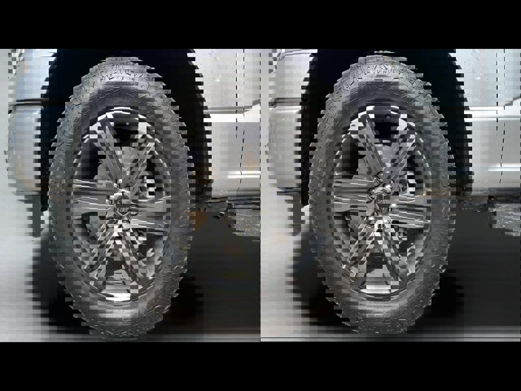 Used 2021 Ford F150 XLT w/ Equipment Group 302A High image 22