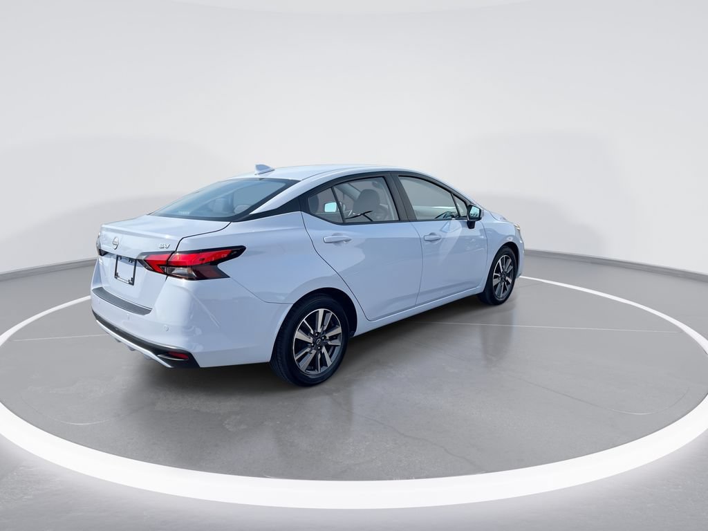 Used 2023 Nissan Versa SV FWD image 8