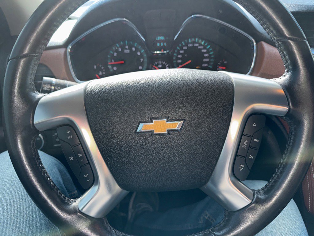 Used 2017 Chevrolet Traverse LT image 11