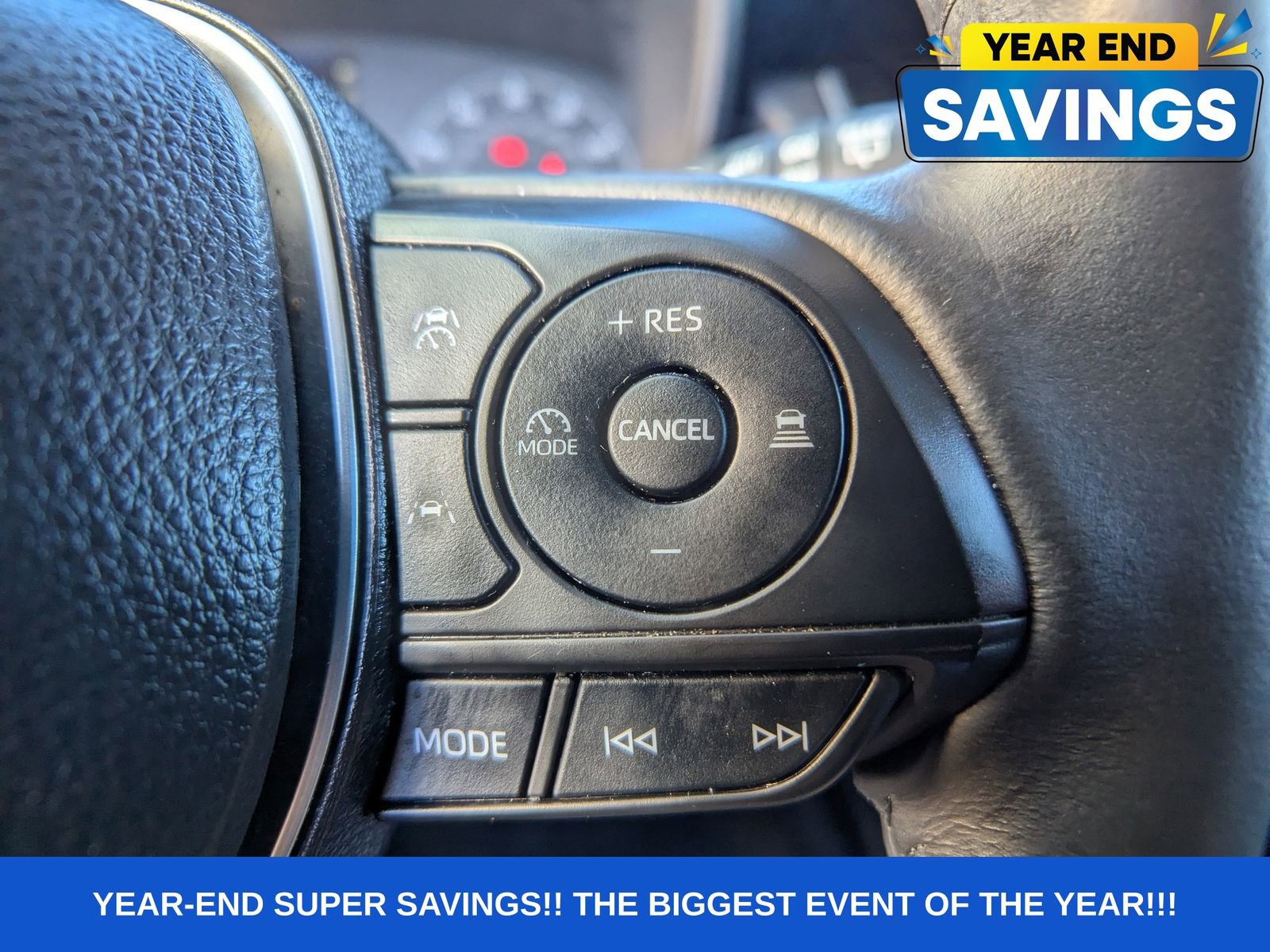 Used 2024 Toyota Corolla Cross LE image 28