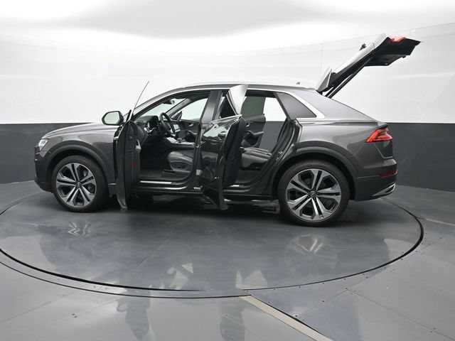 Used 2019 Audi Q8 Premium Plus w/ Premium Plus AWD/4WD image 33
