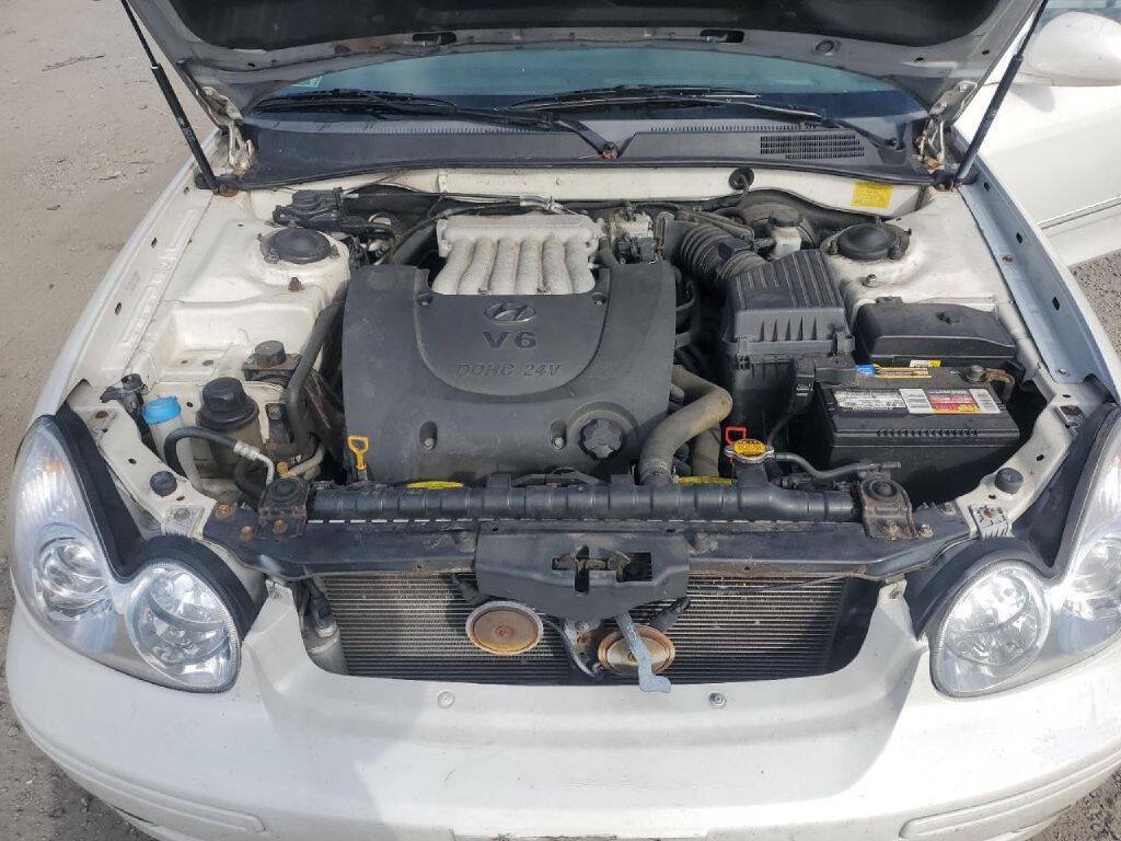 Used 2004 Hyundai Sonata GLS FWD image 11