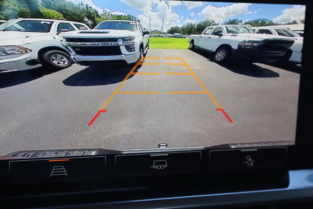 Certified 2023 GMC Sierra 1500 SLT w/ SLT Convenience Package AWD/4WD image 17