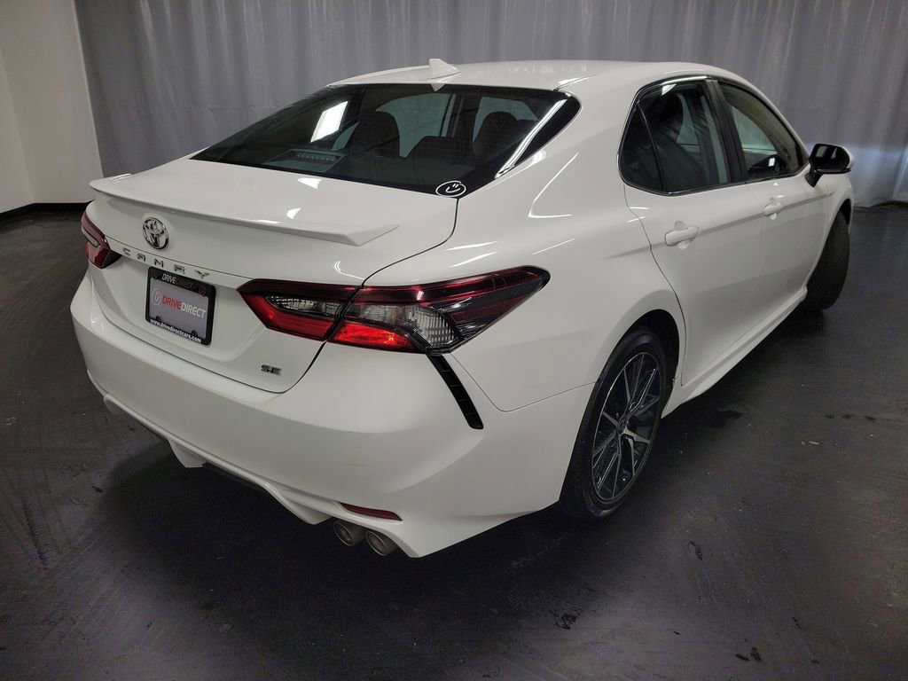 Used 2023 Toyota Camry SE FWD image 8