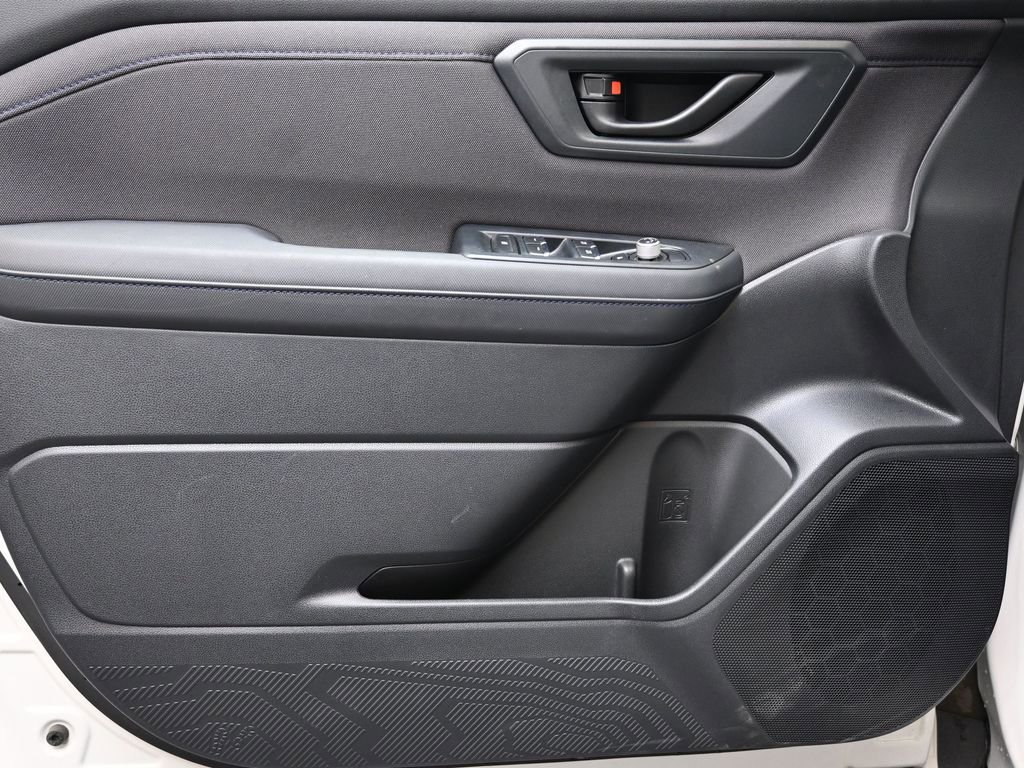 Certified 2025 Subaru Forester Premium image 23