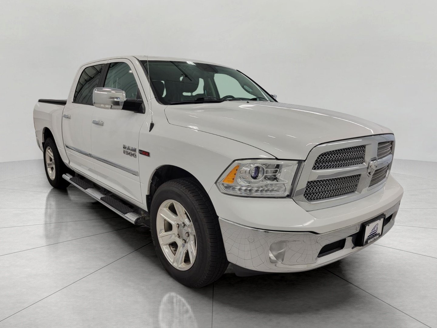 Used 2014 RAM 1500 Limited AWD/4WD image 1