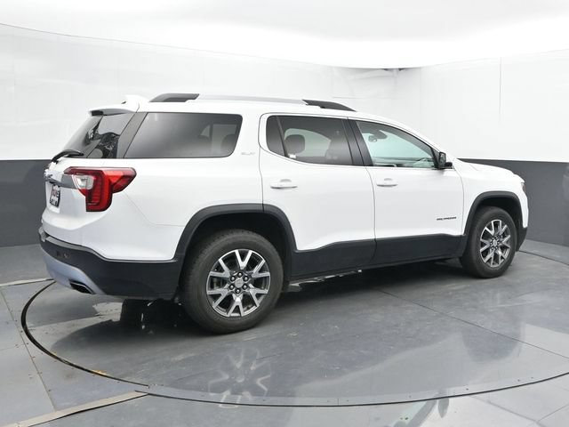 Used 2023 GMC Acadia SLT FWD image 2