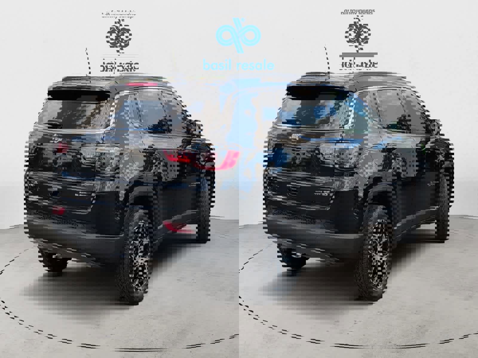 Used 2024 Jeep Compass Limited image 11