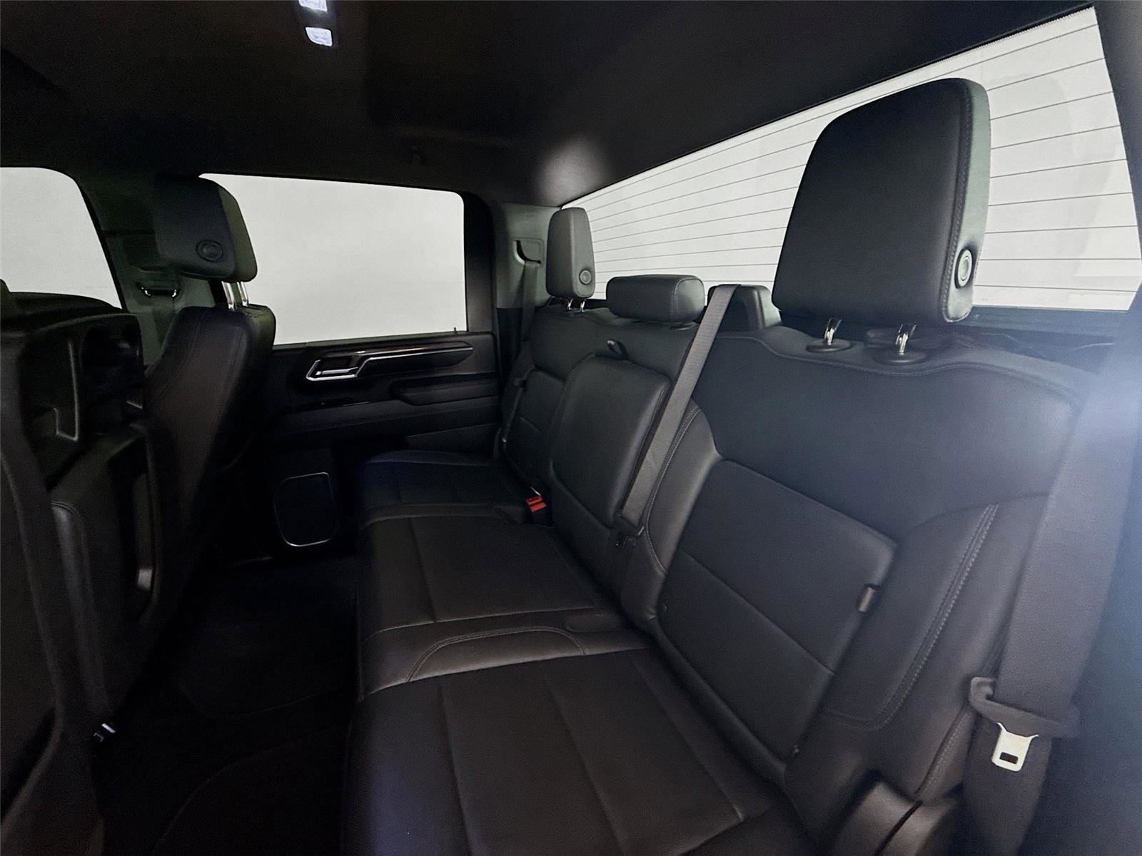 Used 2024 Chevrolet Silverado 2500 LTZ image 22