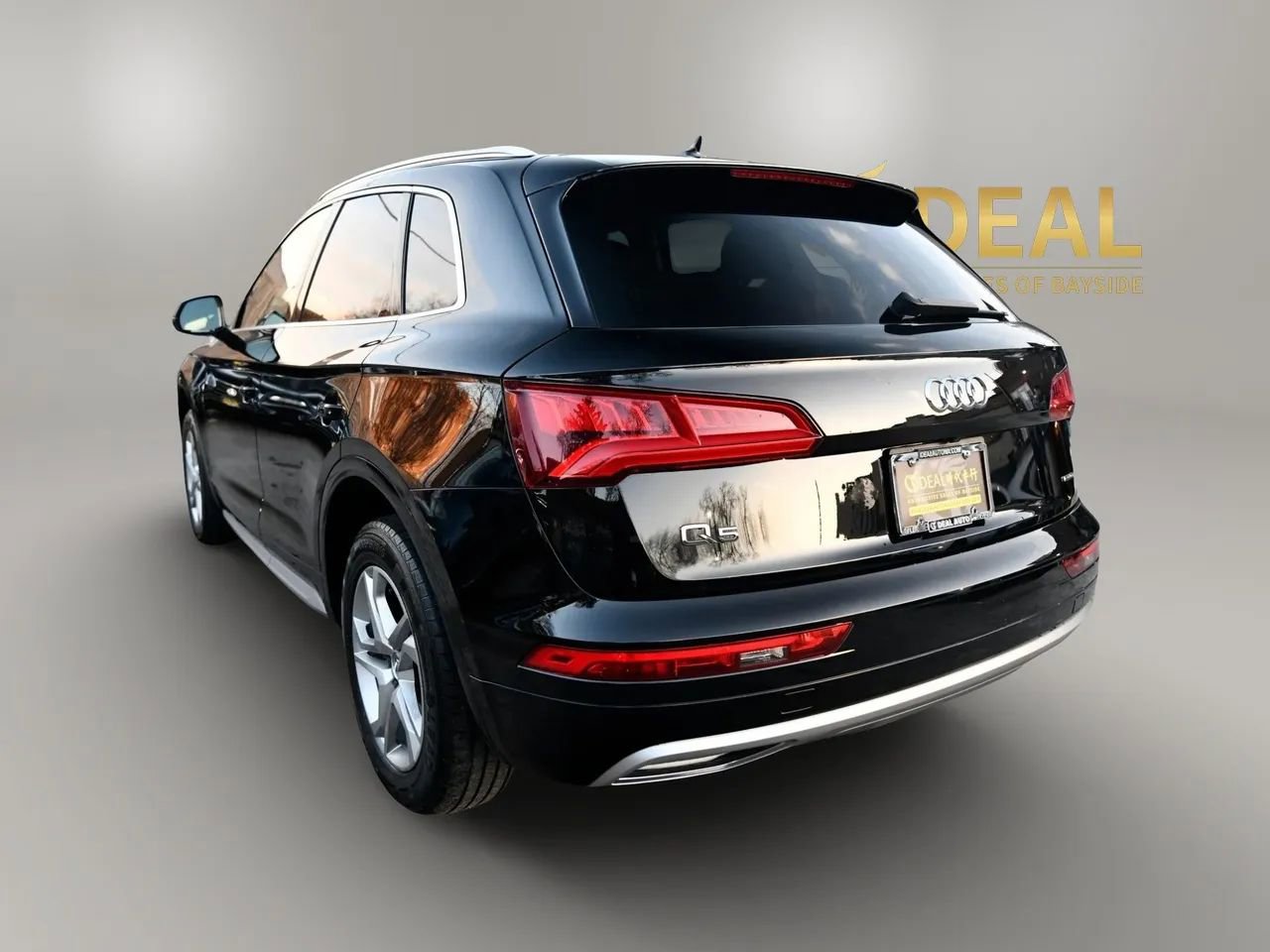 Used 2020 Toyota RAV4 LE w/ All Weather Liner Package image 5