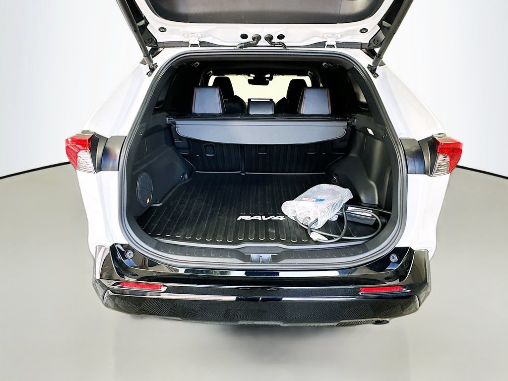 Certified 2025 Toyota RAV4 XSE AWD/4WD image 27
