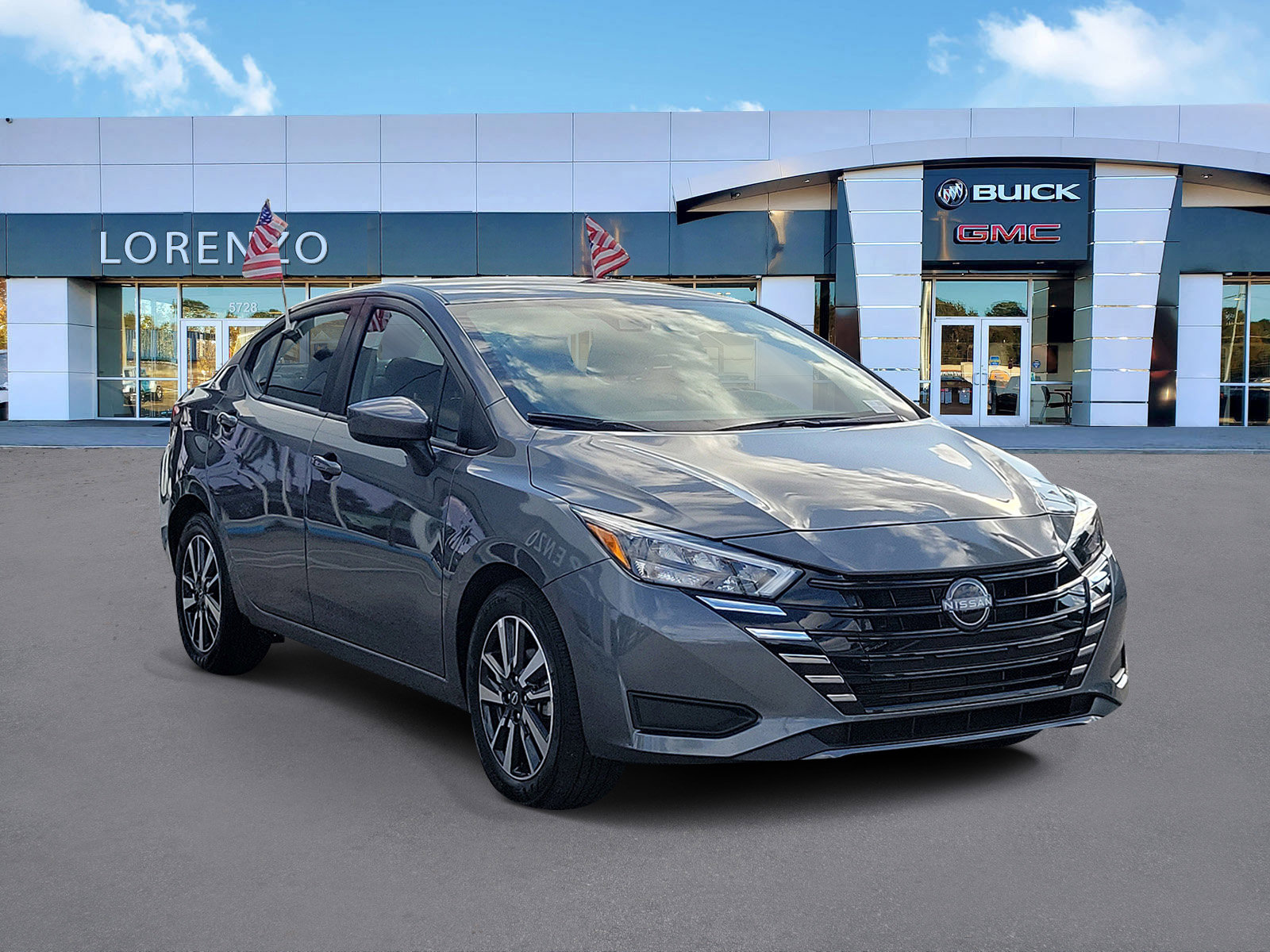 Used 2025 Nissan Versa SV image 3