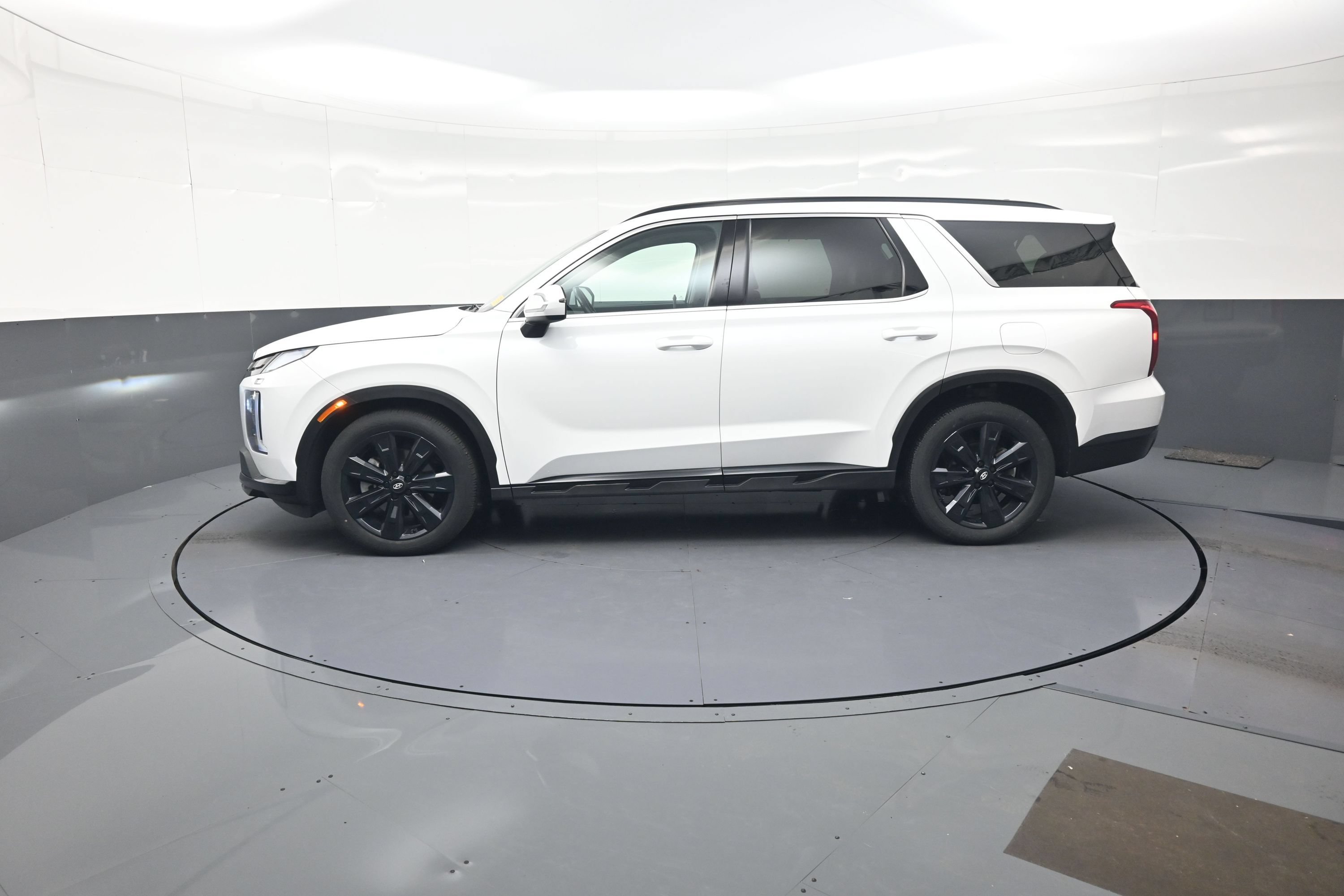 Used 2024 Hyundai Palisade XRT AWD/4WD image 6