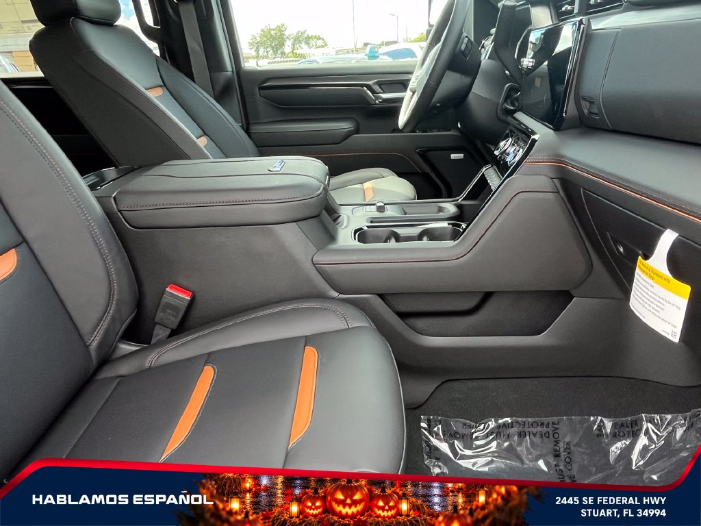 New 2026 GMC Sierra 2500 AT4 w/ AT4 Premium Plus Package AWD/4WD image 20