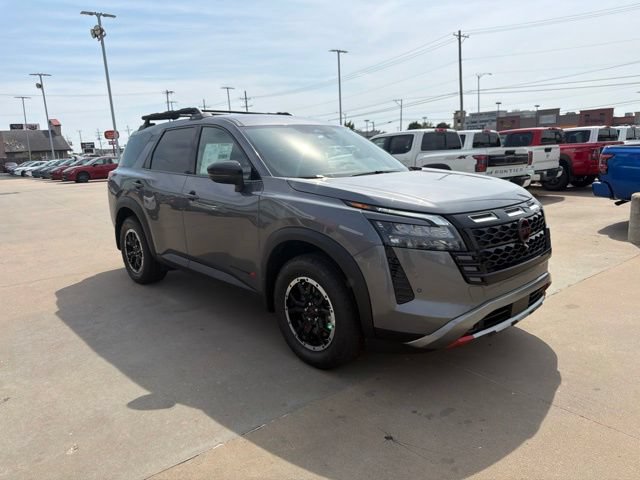 New 2026 Nissan Pathfinder Rock Creek AWD/4WD image 3