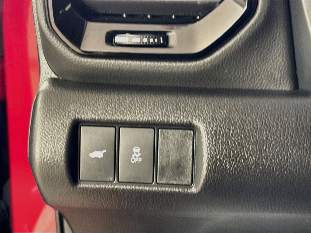 Used 2023 Honda Pilot Touring image 13