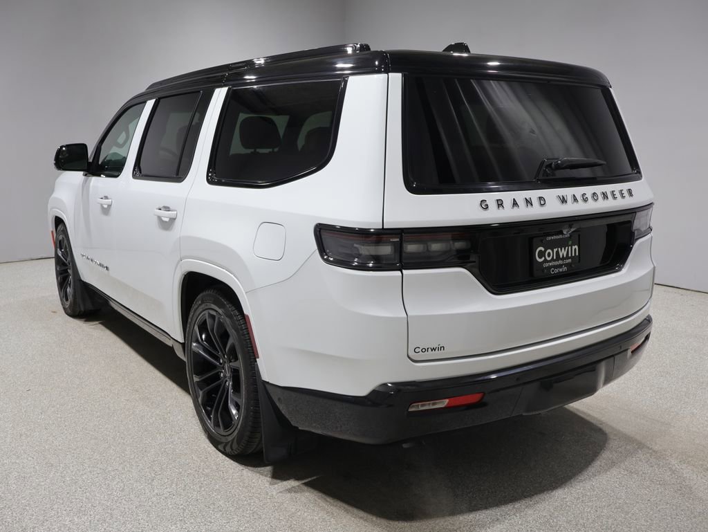 Used 2024 Jeep Grand Wagoneer Series III w/ Rear Seat Video Group 1 AWD/4WD image 5