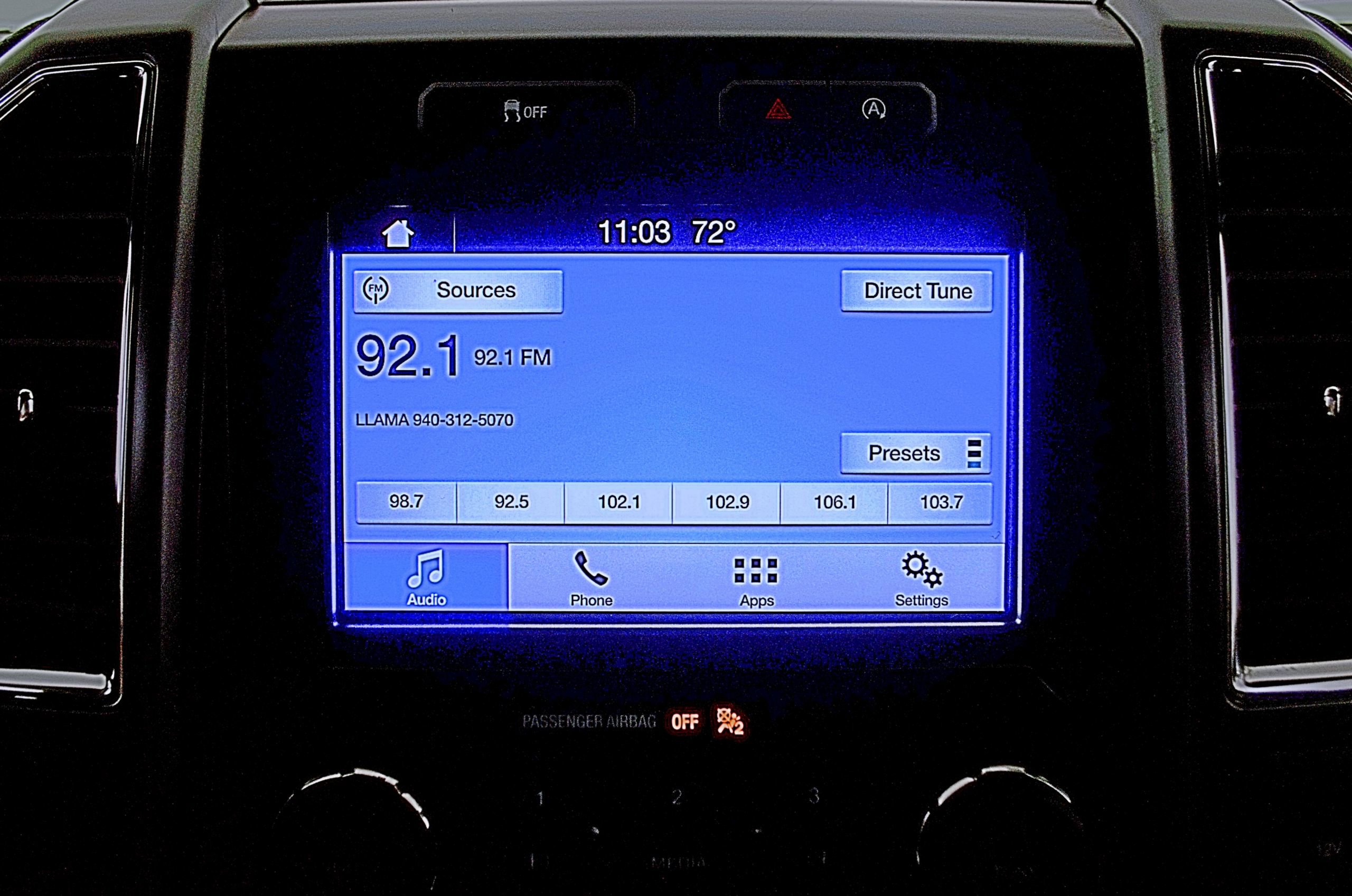 Used 2016 Ford F150 XLT w/ Equipment Group 302A Luxury image 24