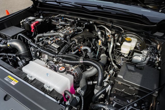 New 2025 Toyota Tacoma SR5 image 17