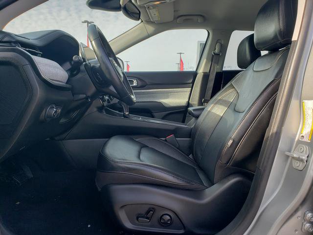 Used 2022 Jeep Compass Latitude image 10