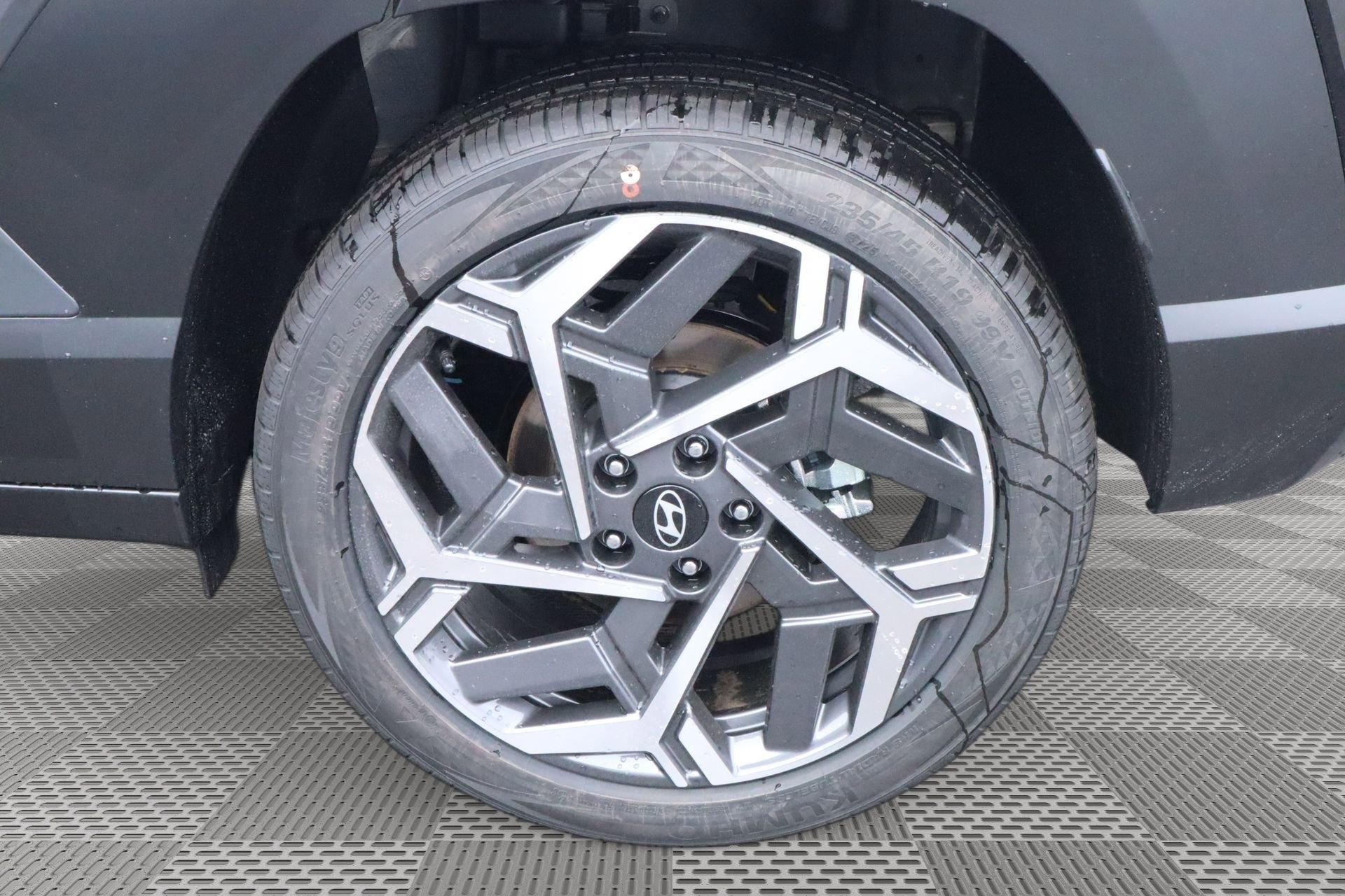 New 2026 Hyundai Kona SEL Premium image 5