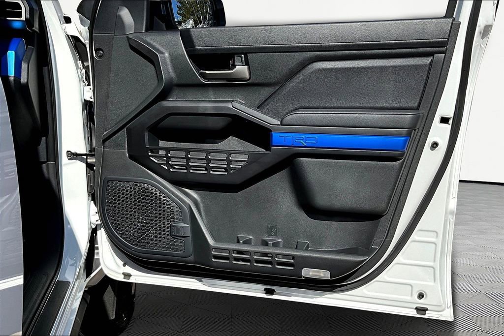 Used 2024 Toyota Tacoma TRD Off-Road image 19