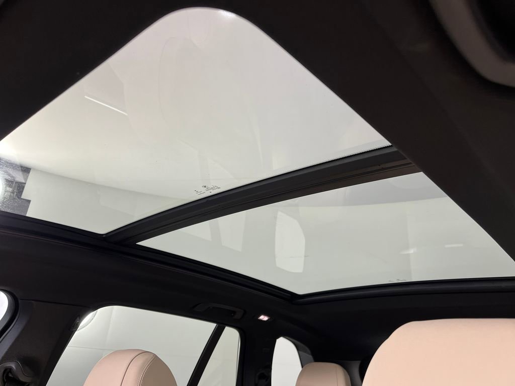Used 2022 BMW X5 xDrive40i w/ Premium Package image 26