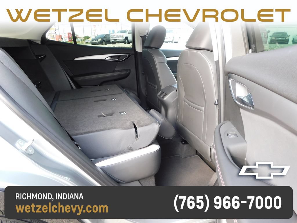 Used 2025 Buick Envision Sport Touring AWD/4WD image 24
