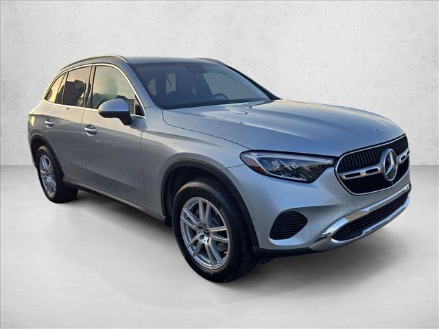 Used 2023 Mercedes-Benz GLC 300 4MATIC video 3