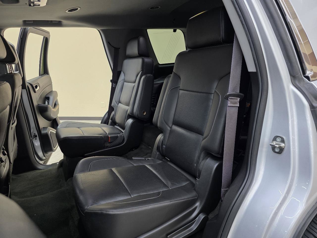Used 2015 Chevrolet Tahoe LTZ RWD image 26