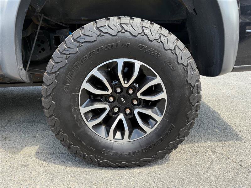 Used 2014 Ford F150 Raptor w/ Equipment Group 801A Luxury AWD/4WD image 13