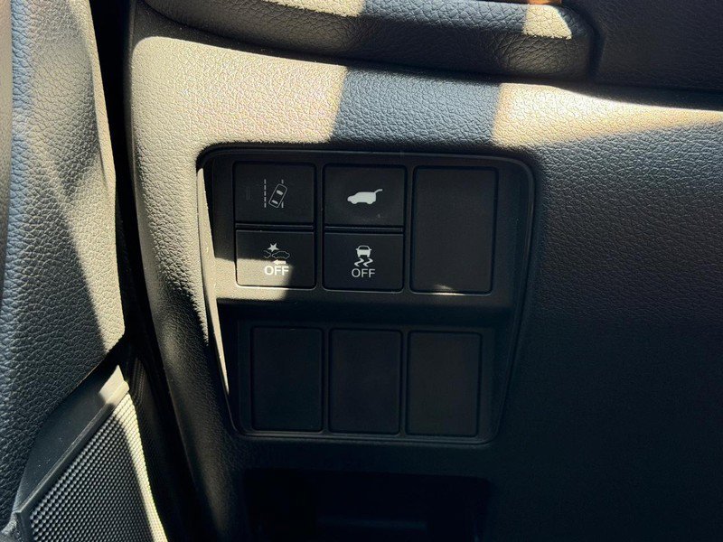 Used 2020 Honda CR-V Touring image 18