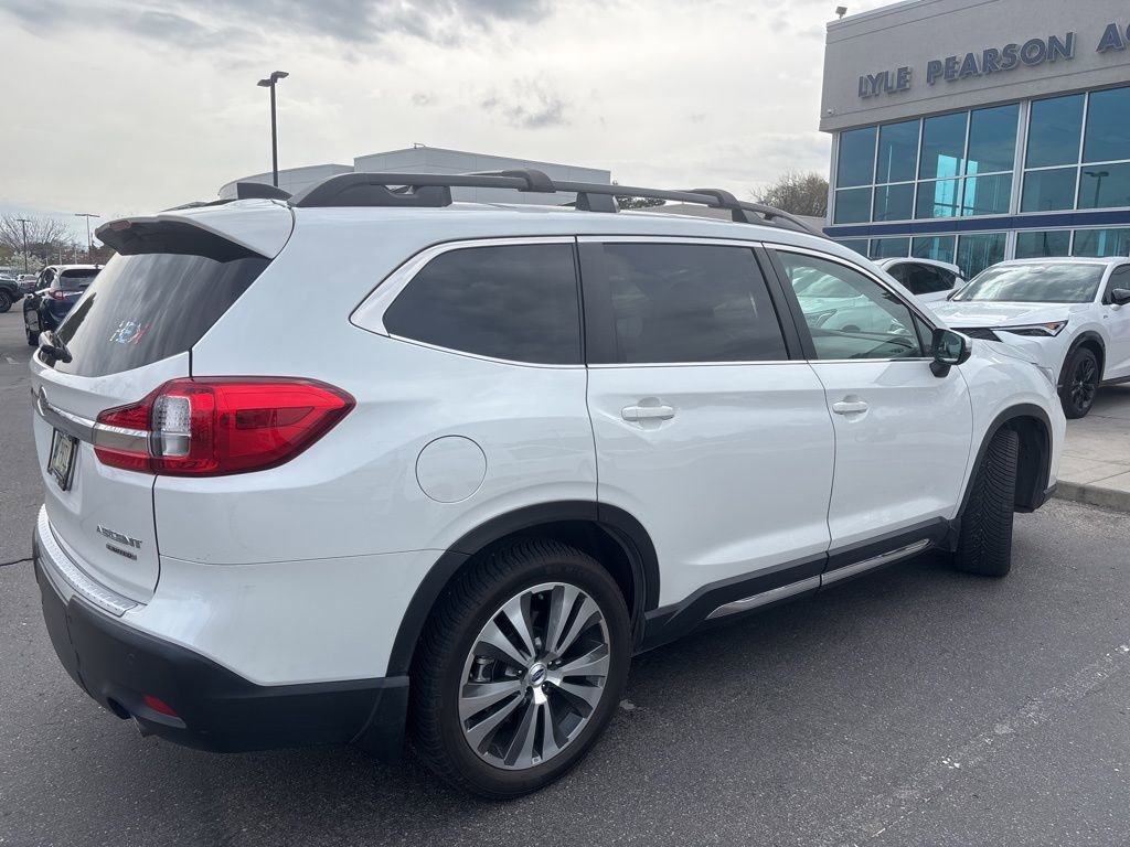 Used 2020 Subaru Ascent Limited w/ Technology Package AWD/4WD image 3