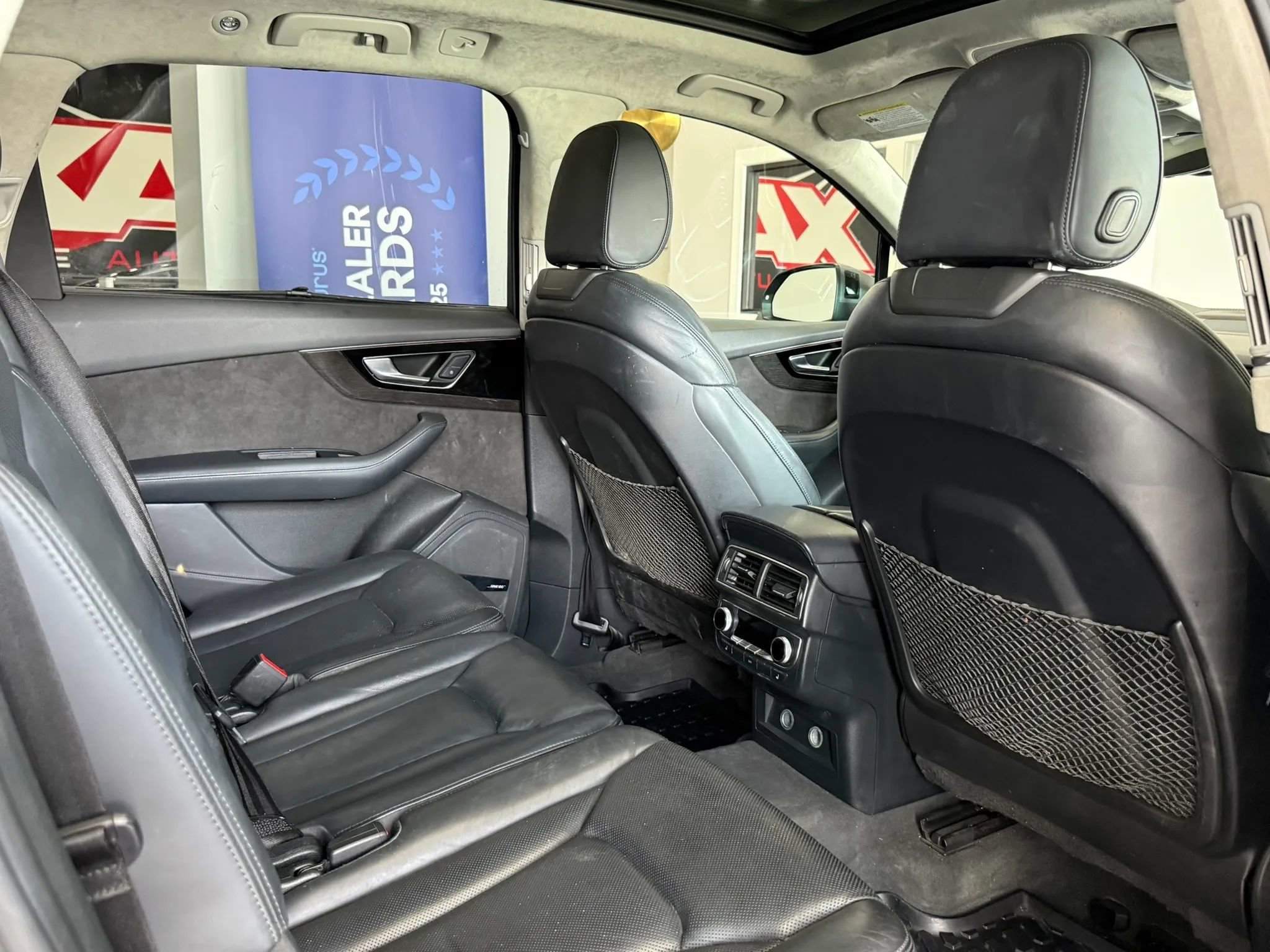 Used 2018 Audi Q7 3.0T Prestige image 26