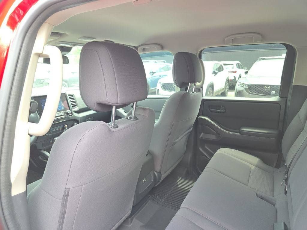 Used 2022 Nissan Frontier S w/ Technology Package AWD/4WD image 16