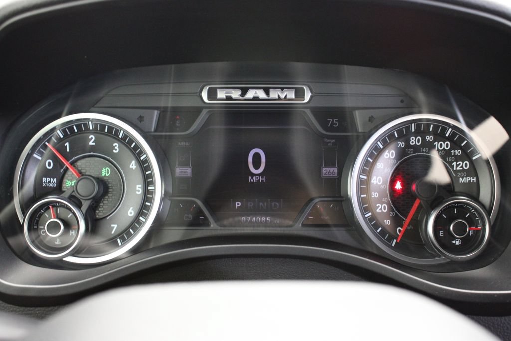 Used 2020 RAM 1500 Big Horn AWD/4WD image 18