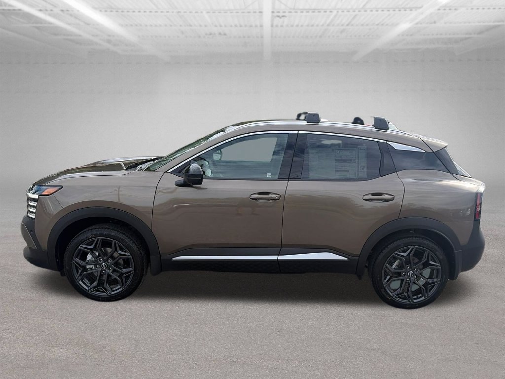 New 2026 Nissan Kicks SR w/ Cold Weather Package AWD/4WD image 3