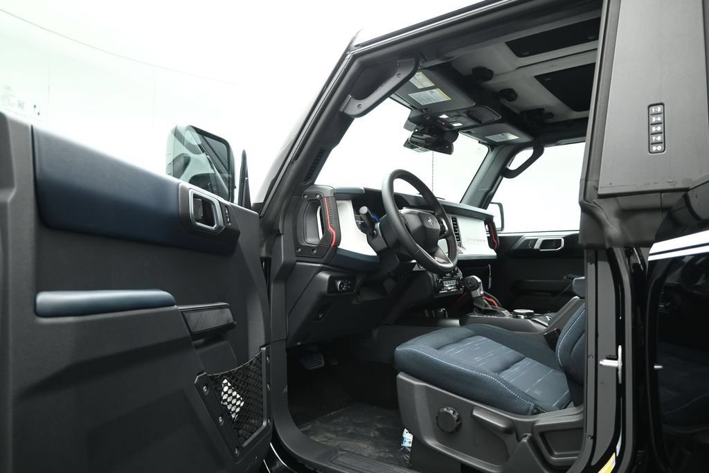 New 2026 Ford Bronco Heritage Edition AWD/4WD image 6