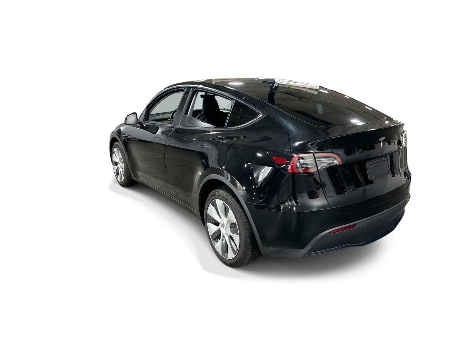 Certified 2023 Tesla Model Y Long Range AWD/4WD image 4