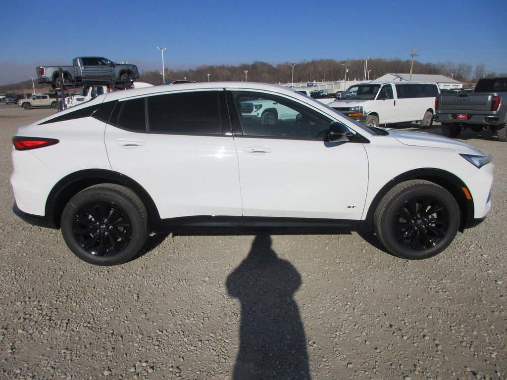 New 2026 Buick Envista Sport Touring w/ Convenience I Package image 3