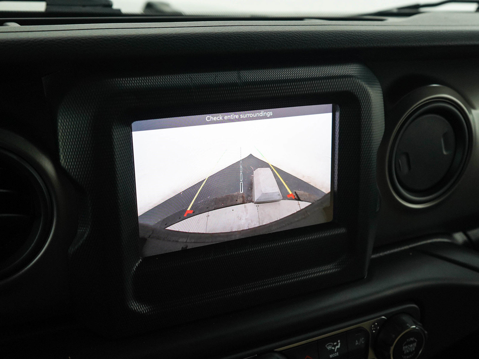 Used 2022 Jeep Wrangler Unlimited Sport AWD/4WD image 19