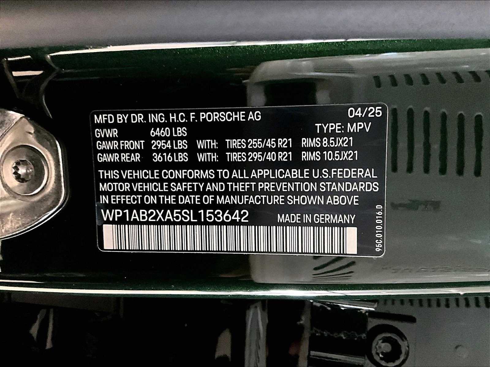 Used 2025 Porsche Macan 4S Electric image 36