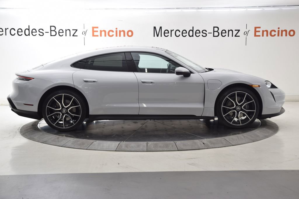 Used 2023 Porsche Taycan RWD image 7