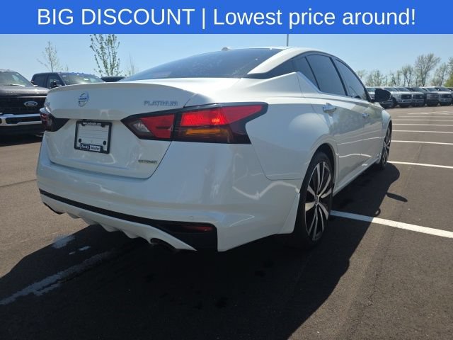 Used 2020 Nissan Altima 2.0 Platinum FWD image 10