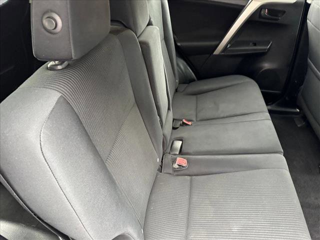 Used 2015 Toyota RAV4 LE AWD/4WD image 18