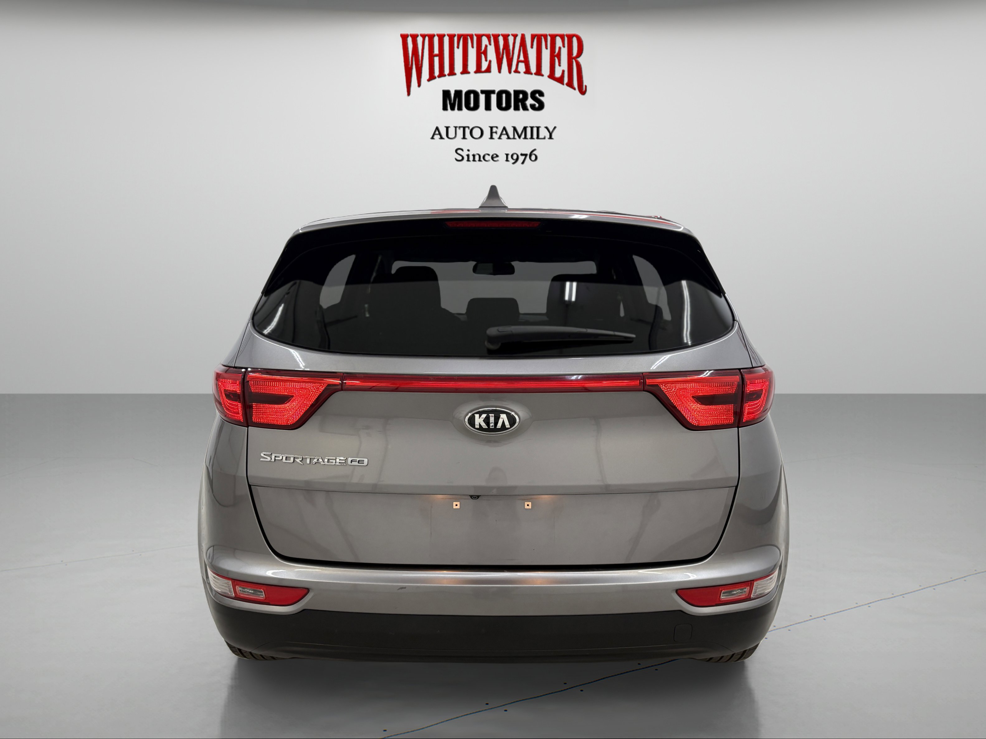 Used 2019 Kia Sportage LX FWD image 3
