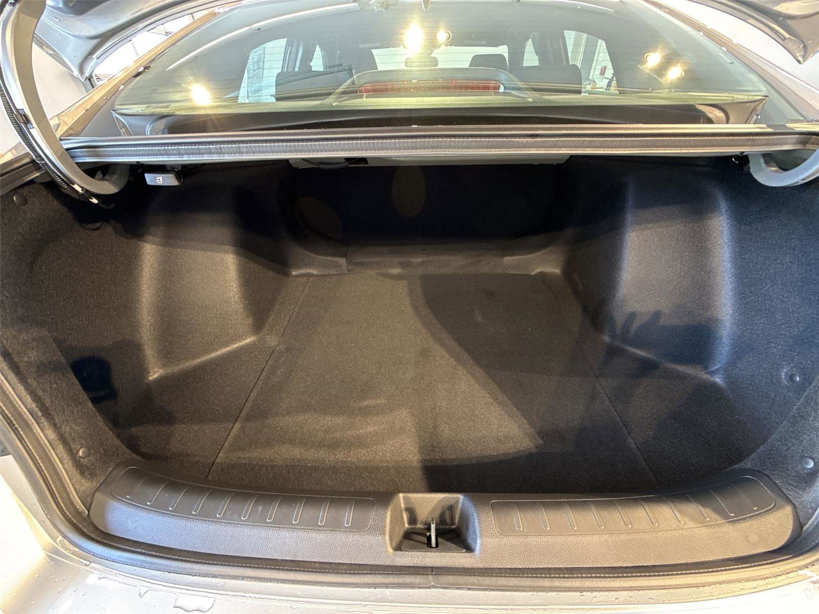 Used 2023 Honda Civic Sport image 19